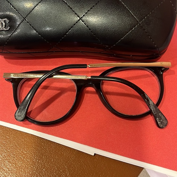 Chanel Eyewear with box - Picture 3 of 3